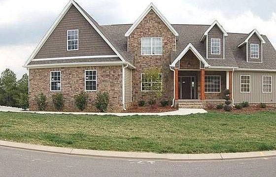 2nd image of 372 Leatha Ln NW