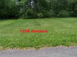 1258 Jamaica Dr, Edwardsville, IL 62025