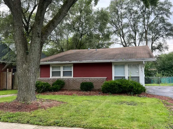 3807 168th Pl, Country Club Hills, IL 60478
