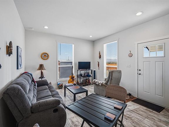 5th image of 2177 S Estrella Rd