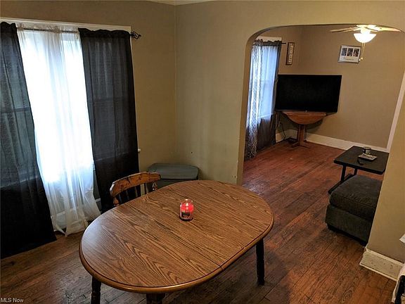 2nd image of 286 W Miller Ave #2