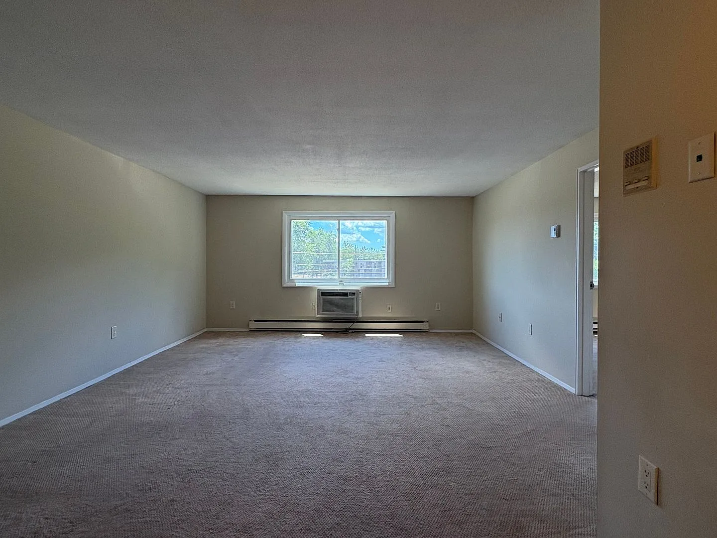166 Gravel Street - C12 Meriden, CT. — Photo 4