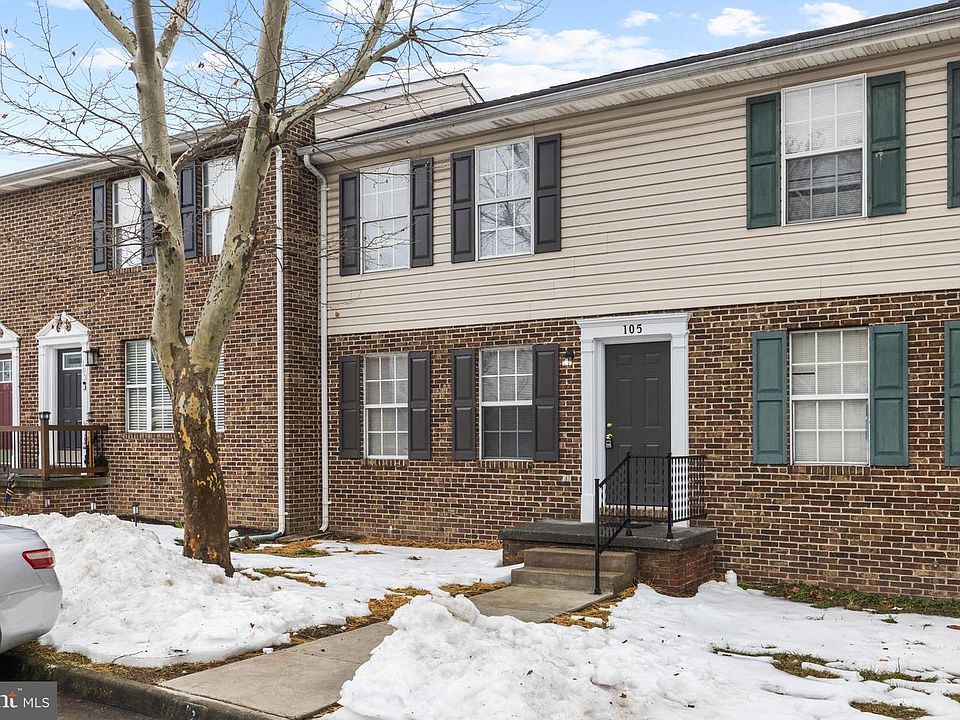 1st image of 105 Parkside Dr