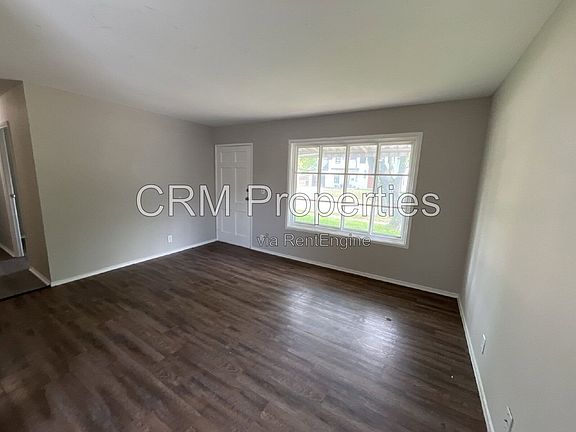 3rd image of 3620 Beasley Dr