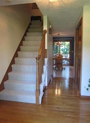 4th image of 27 Buckboard Dr
