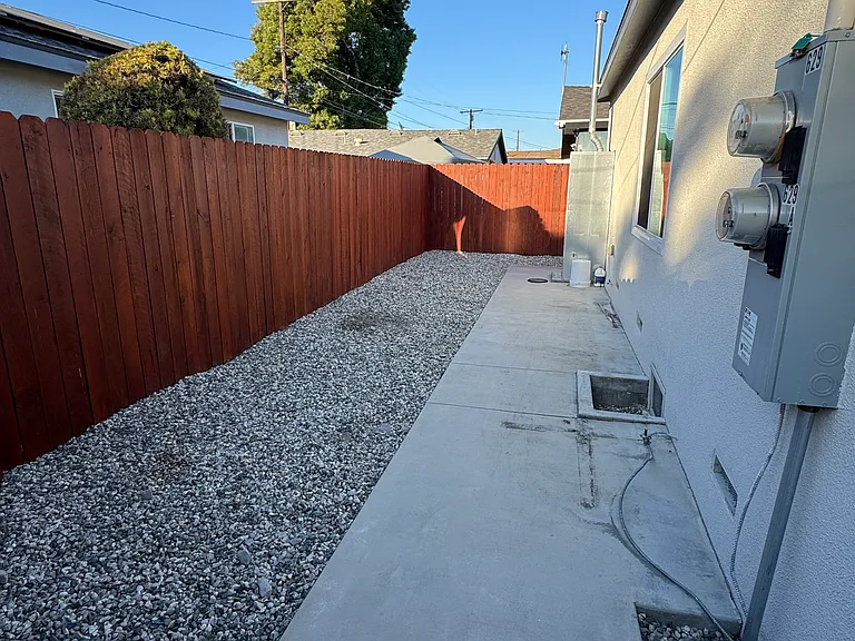 W Palmer St — Photo 13