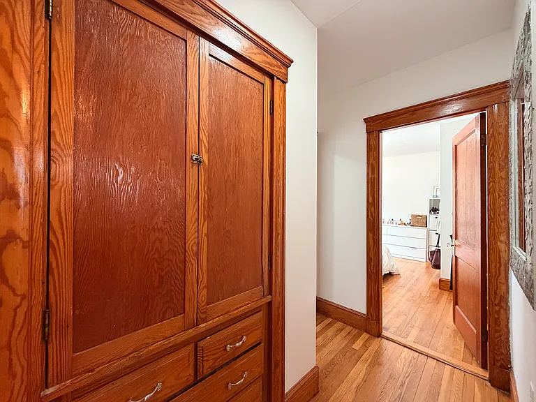 173-175 Cornell St #1 — Photo 23