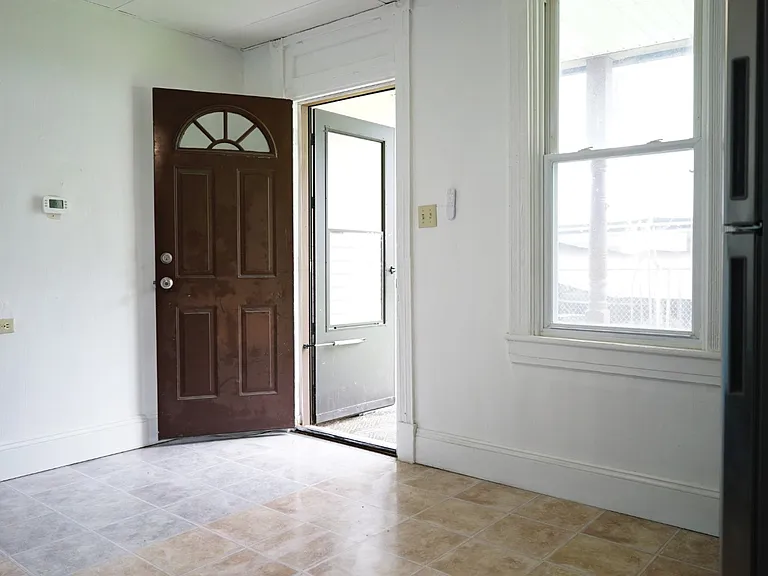 14-16 N Canal St #14 — Photo 4