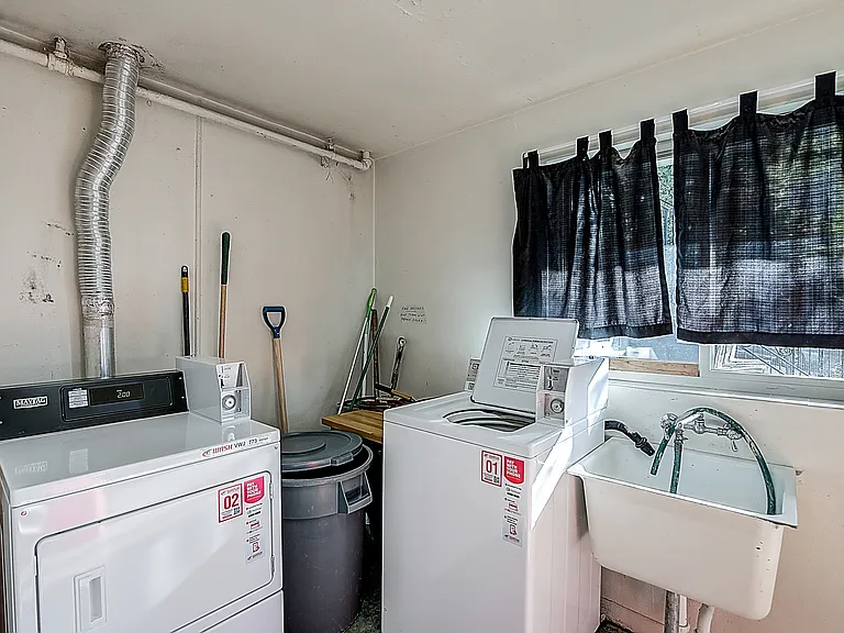 304 E Thomas St #4 — Photo 10
