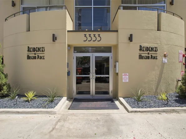 3333 Darcy St #2202, Fort Worth, TX 76107