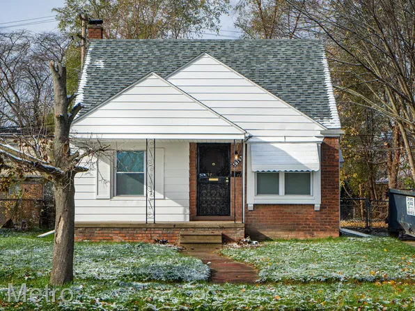 19753 Shaftsbury Ave, Detroit, MI 48219