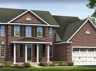 2558 Durham Ave, Avon, OH 44011