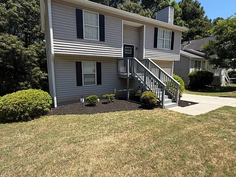 2622 Clifton Run Pl — Photo 2
