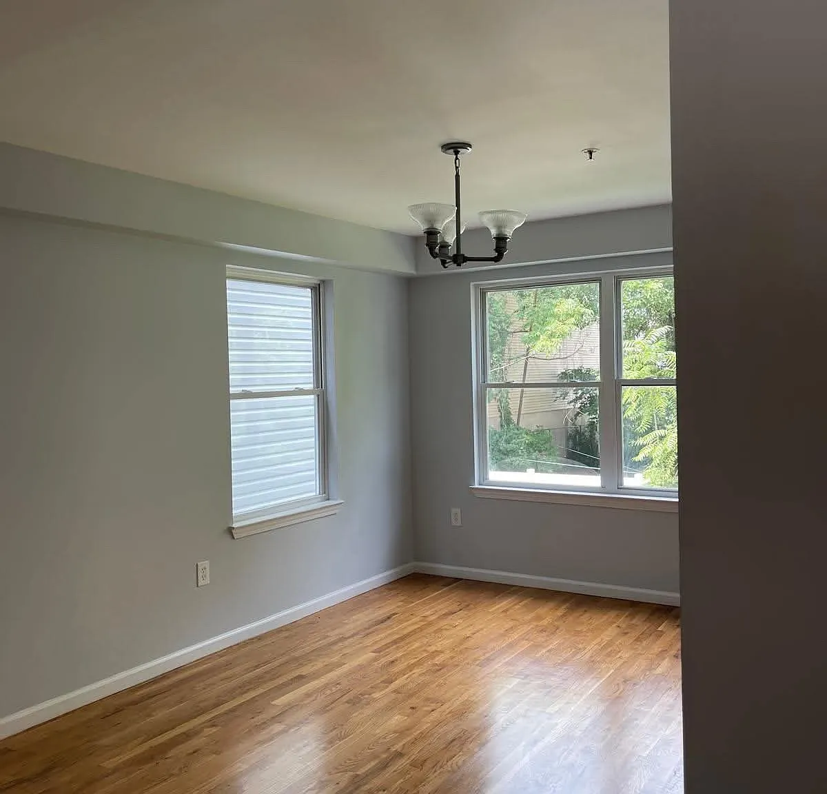 3 bed, $2,700 — Photo 3