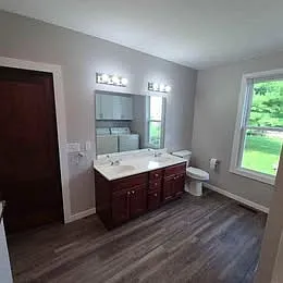 3131 S Main St — Photo 3