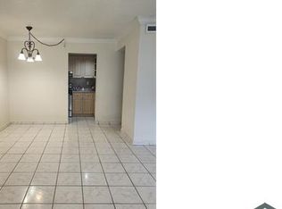 8001 W 6th Ave APT O, Hialeah, FL 33014