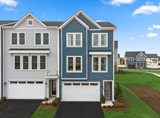 1 Swansong Pl #24-F2, Winchester, VA 22603