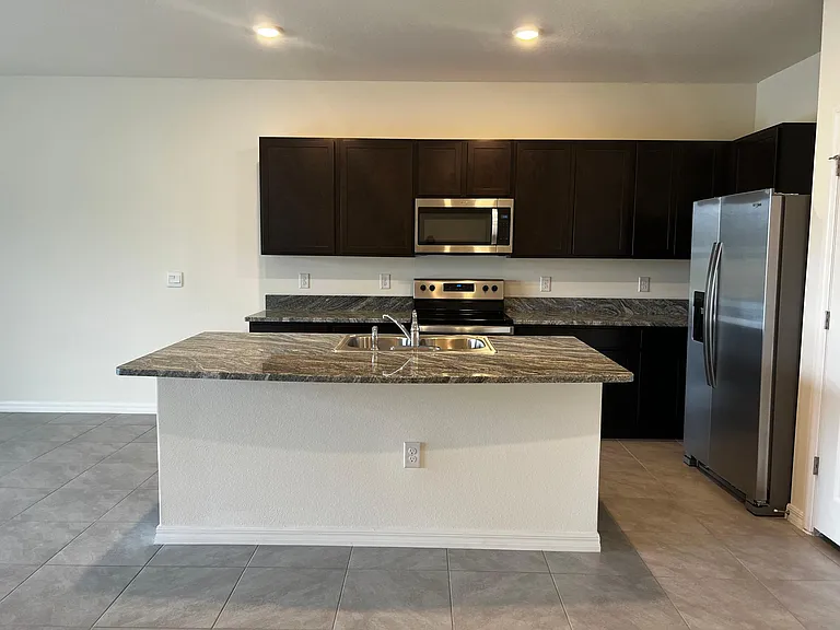 32794 Pez Landing Ln — Photo 9