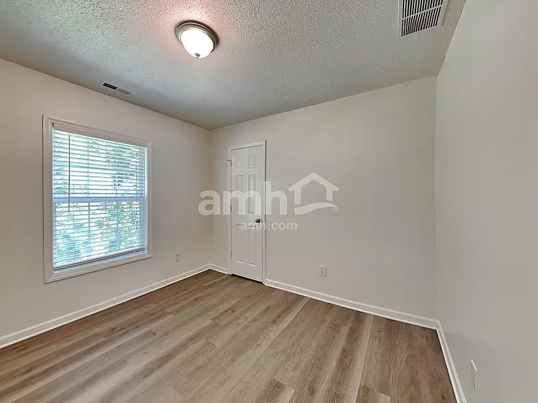 1302 River Rock Dr — Photo 20