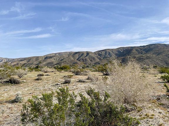 4th image of 5 Wide Canyon Rd
