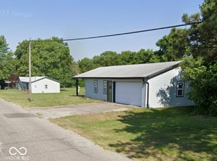 714 E Park St, Trafalgar, IN 46181