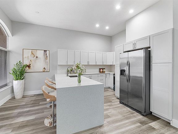 3rd image of 5375 Monterey Circle