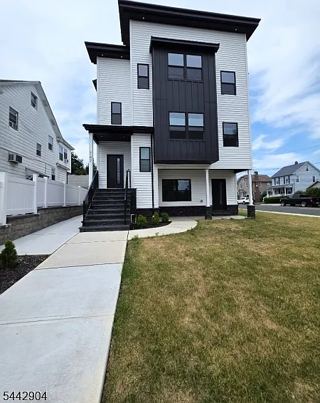 747 Rahway Ave #2 — Photo 20