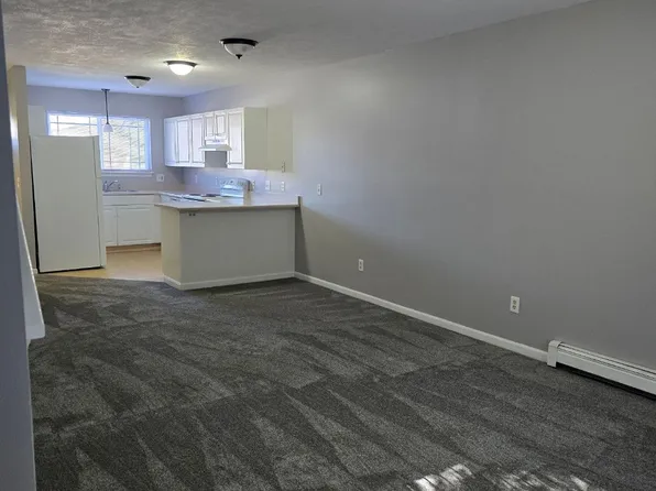 1043 Manitou Dr #104, Traverse City, MI 49686