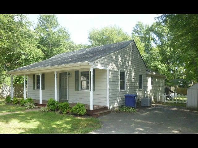 1st image of 4433 Stanley Dr