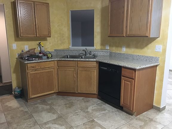 3rd image of 515 Sugarloaf Dr