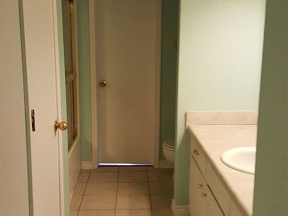 5th image of 301 Dalee Dr