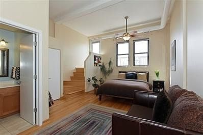 5th image of 1760 W Wrightwood Ave APT 312