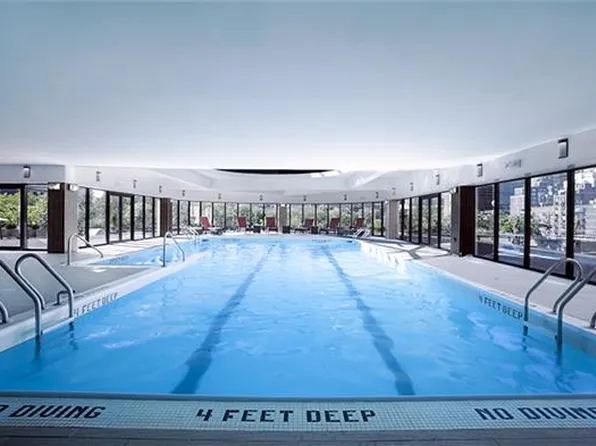 330 East 38th Street image 16 of 27