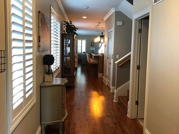 2nd floor hall