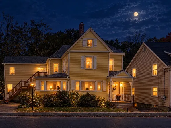77 Draper Ave, Mansfield, MA 02048
