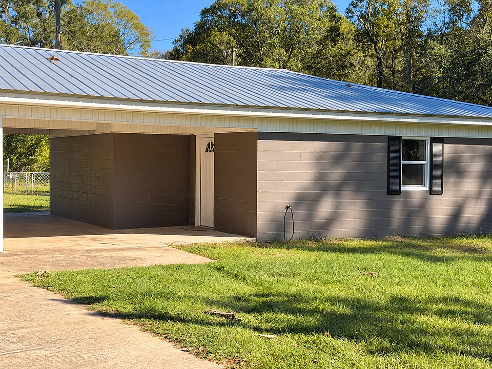 3910 Gravel Hill Rd