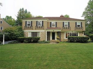 20825 S Woodland Rd, Shaker Heights, OH 44122