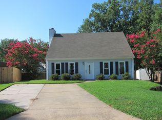 250 Castle Keep Ct, Newport News, VA 23608