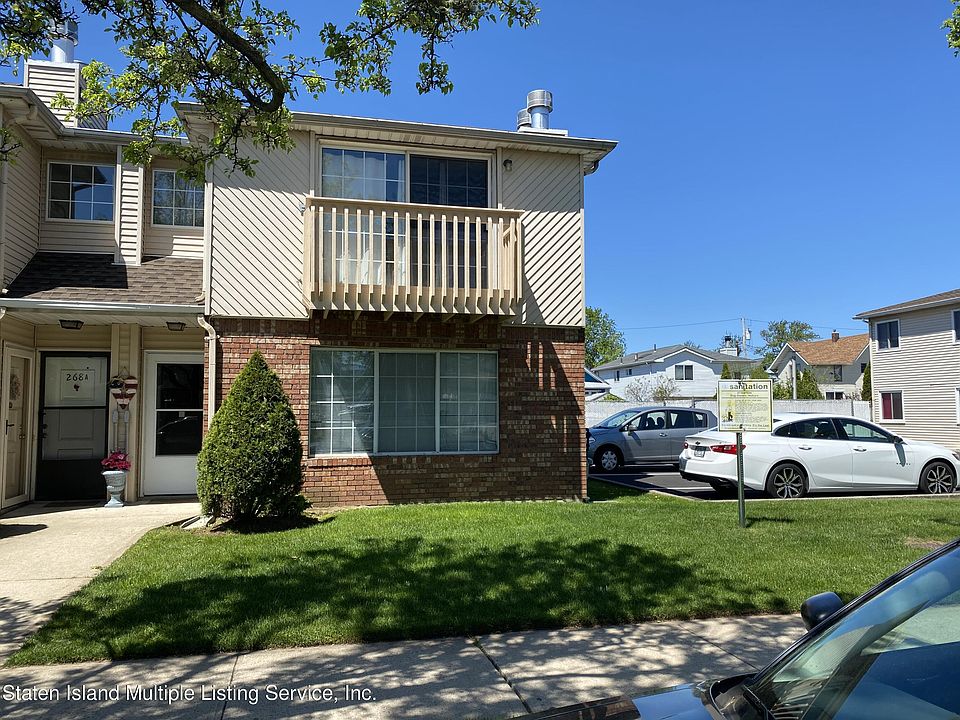 1st image of 266A Bruckner Ave #266A