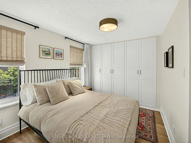 68 Lorne Ave — Photo 26
