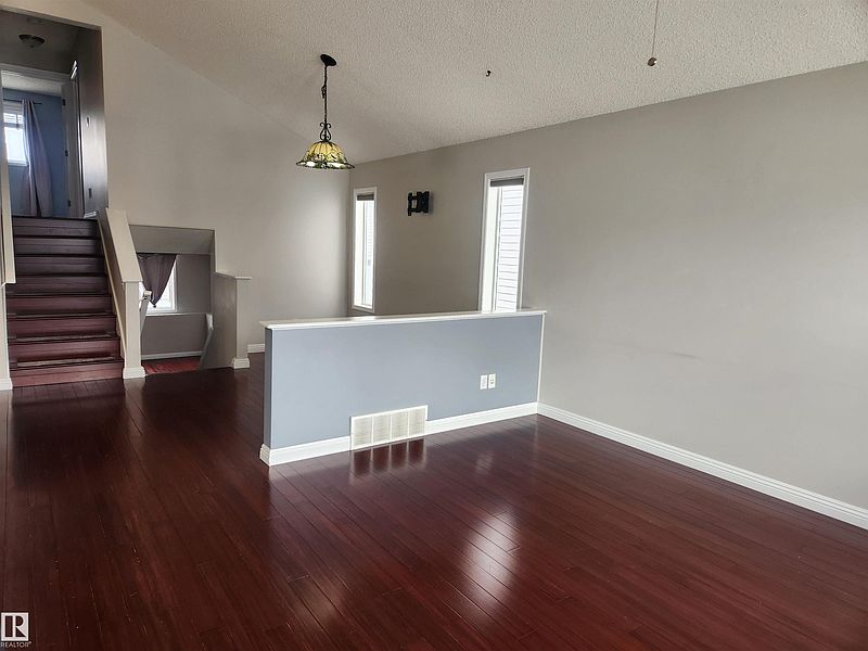 Edmonton House for rent - 4 Bedrooms in Edmonton