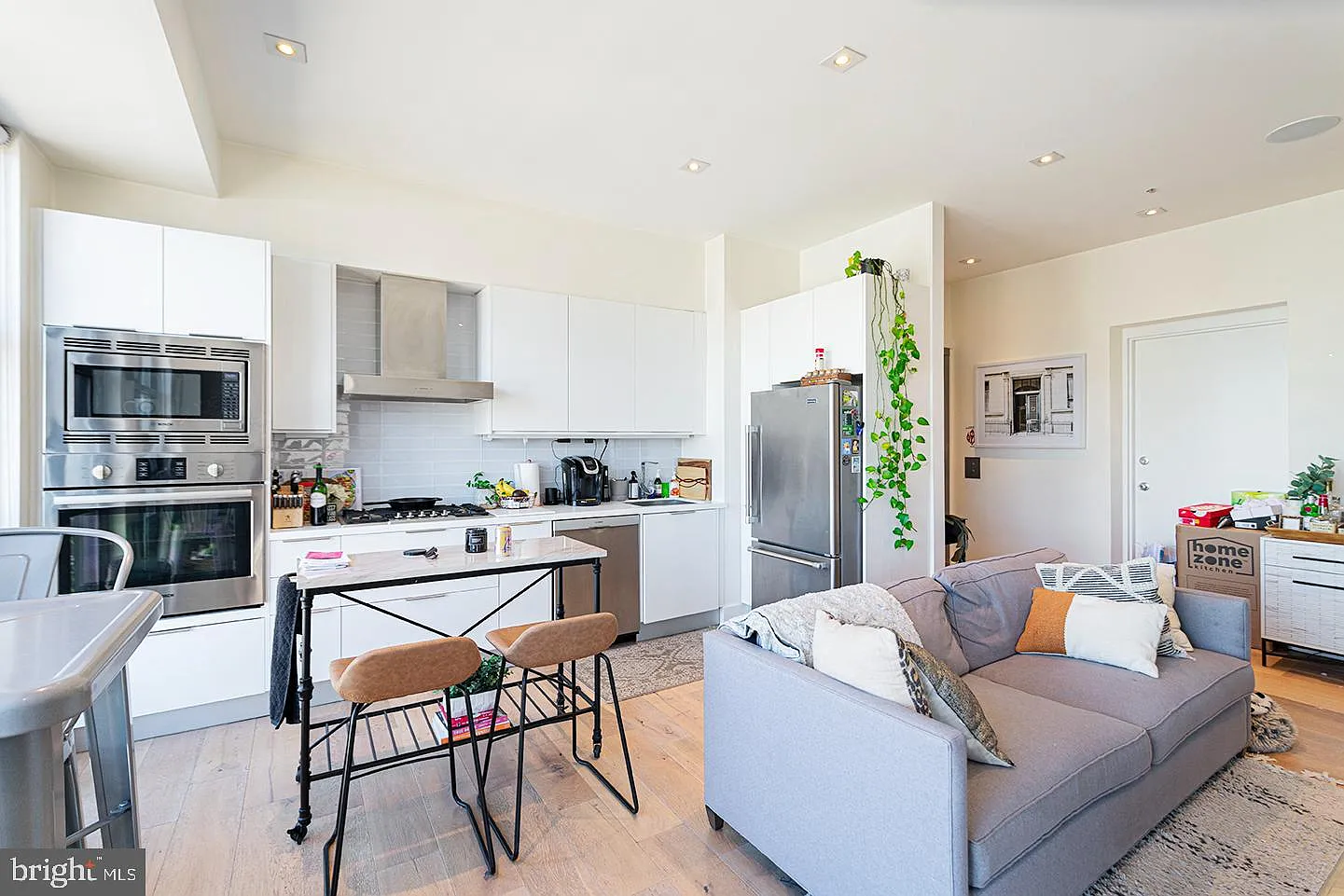 1 bed, 900 sqft, $2,625 — Photo 4