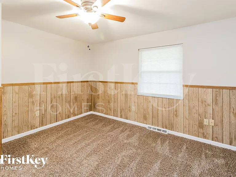 7169 Woodland Cir — Photo 13