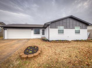 4827 Bahama Ave, Sand Springs, OK 74063