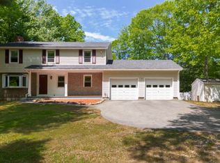76 Candlestick Ln, Barrington, NH 03825