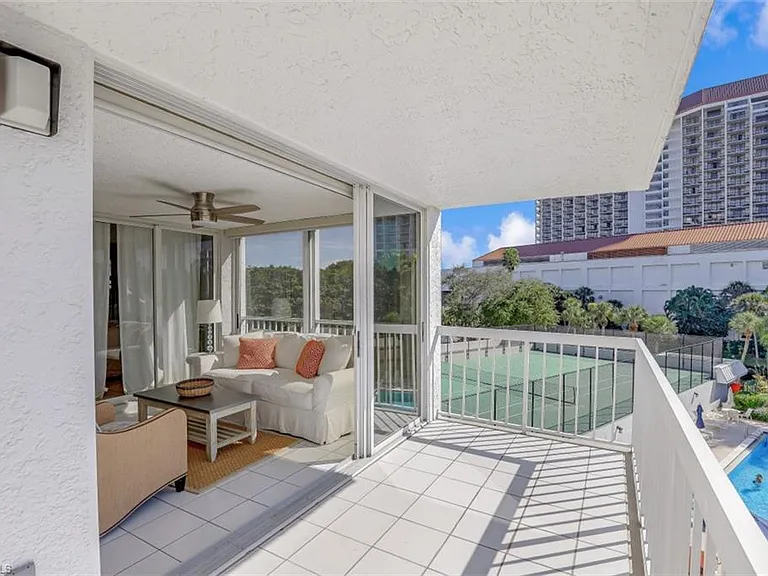 5501 Heron Point Dr #201 — Photo 20