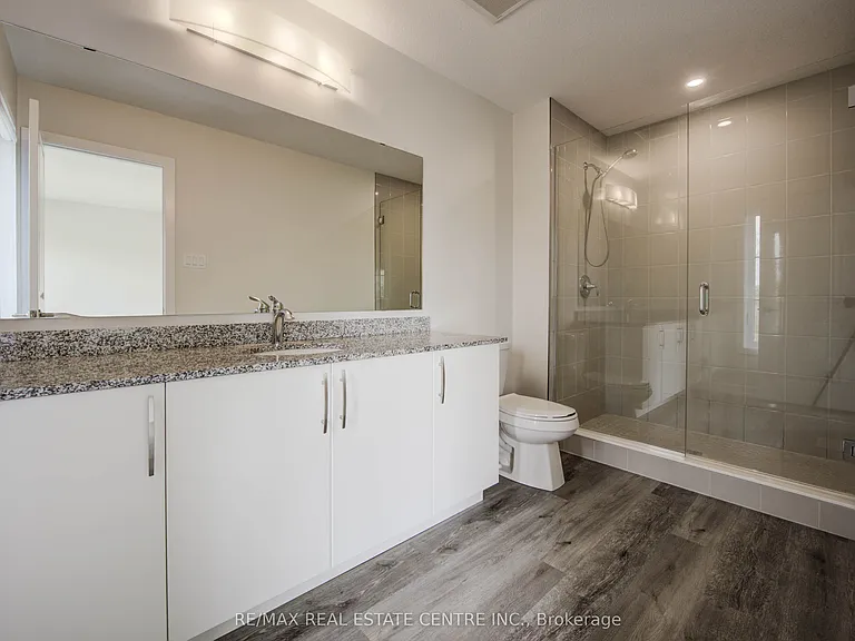 350 River Rd #7 — Photo 22