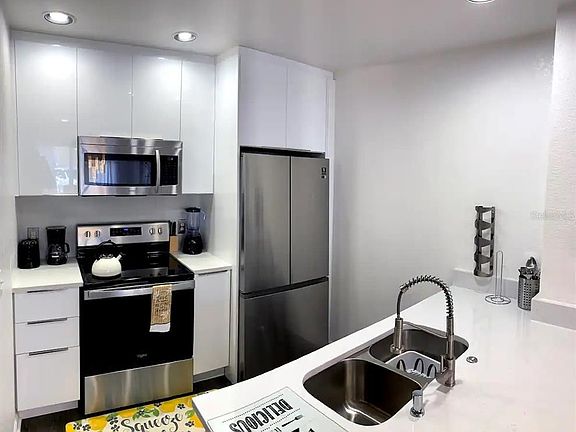 2nd image of 2204 San Vittorino Cir APT 104