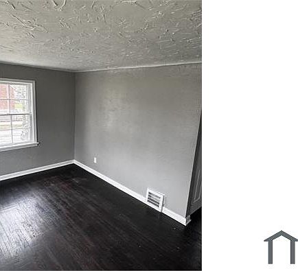 5th image of 5550 South Blvd