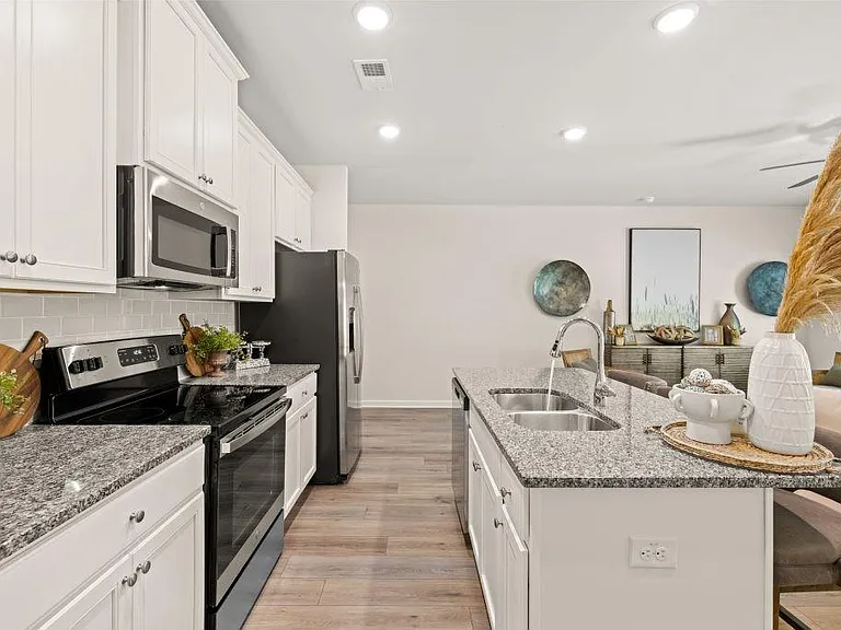 6386 Sundowner Pl SW — Photo 7